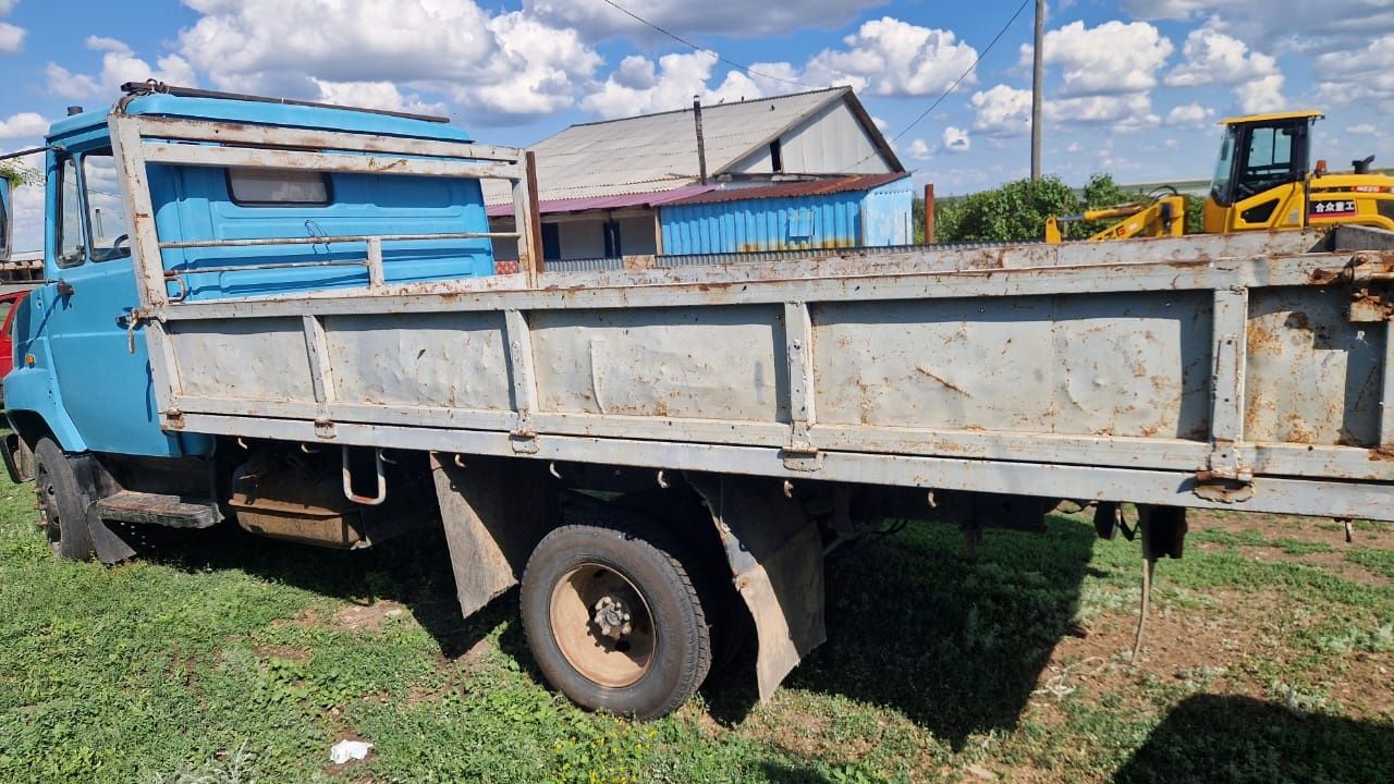 Продам ЗИЛ бычок