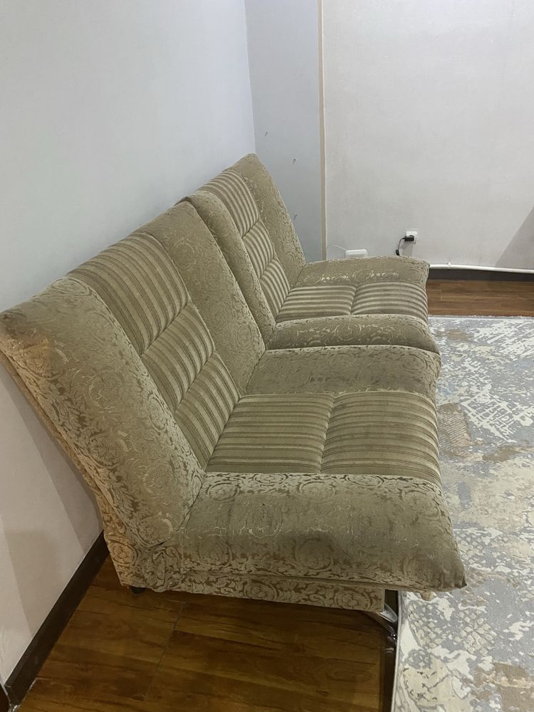 Дивандар.