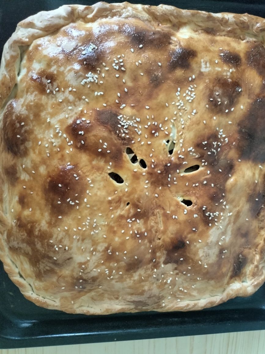 Пирог мясной с любой начинкой