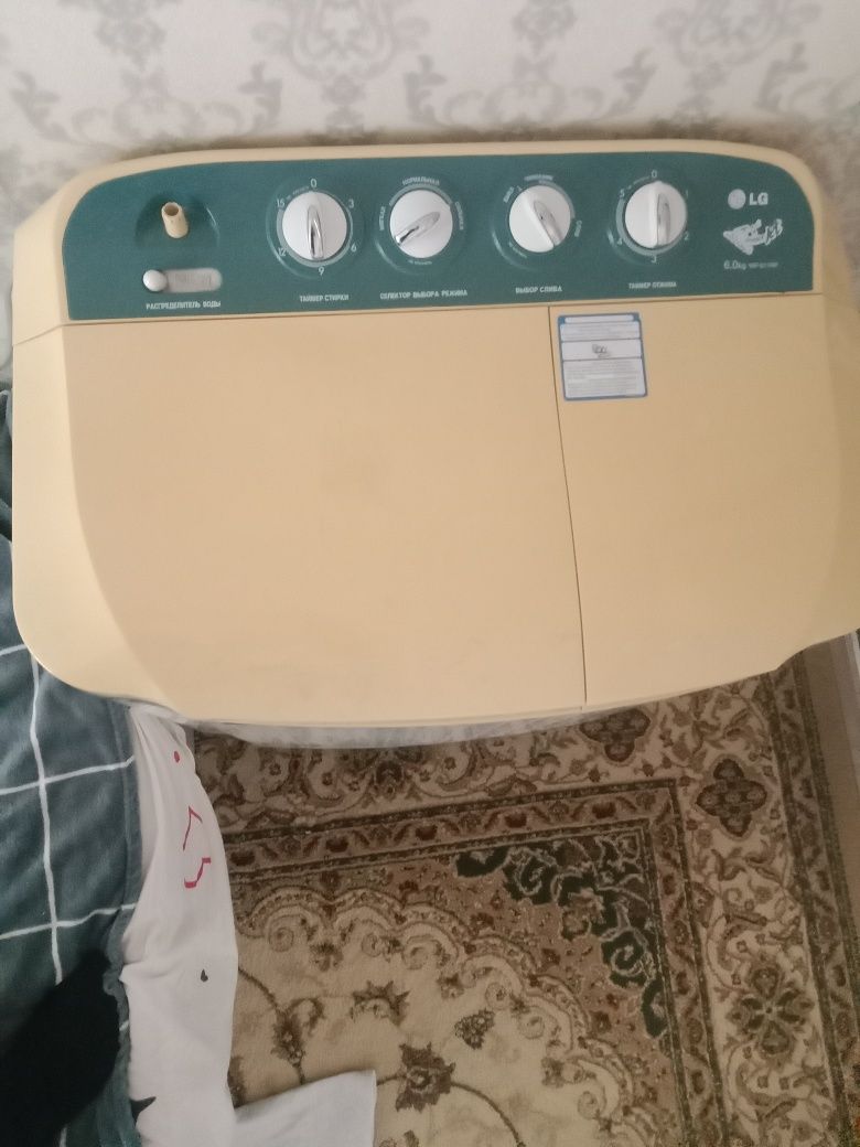 Продам стиряльную машина LG