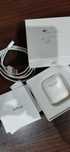 Продам Airpods в хорошем состоянии.