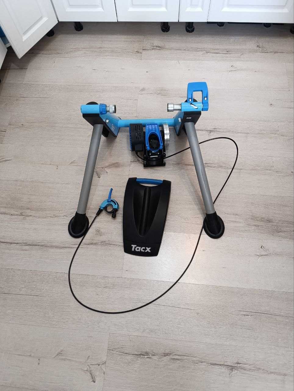 Велотренажер Tacx Blue Matic T2650