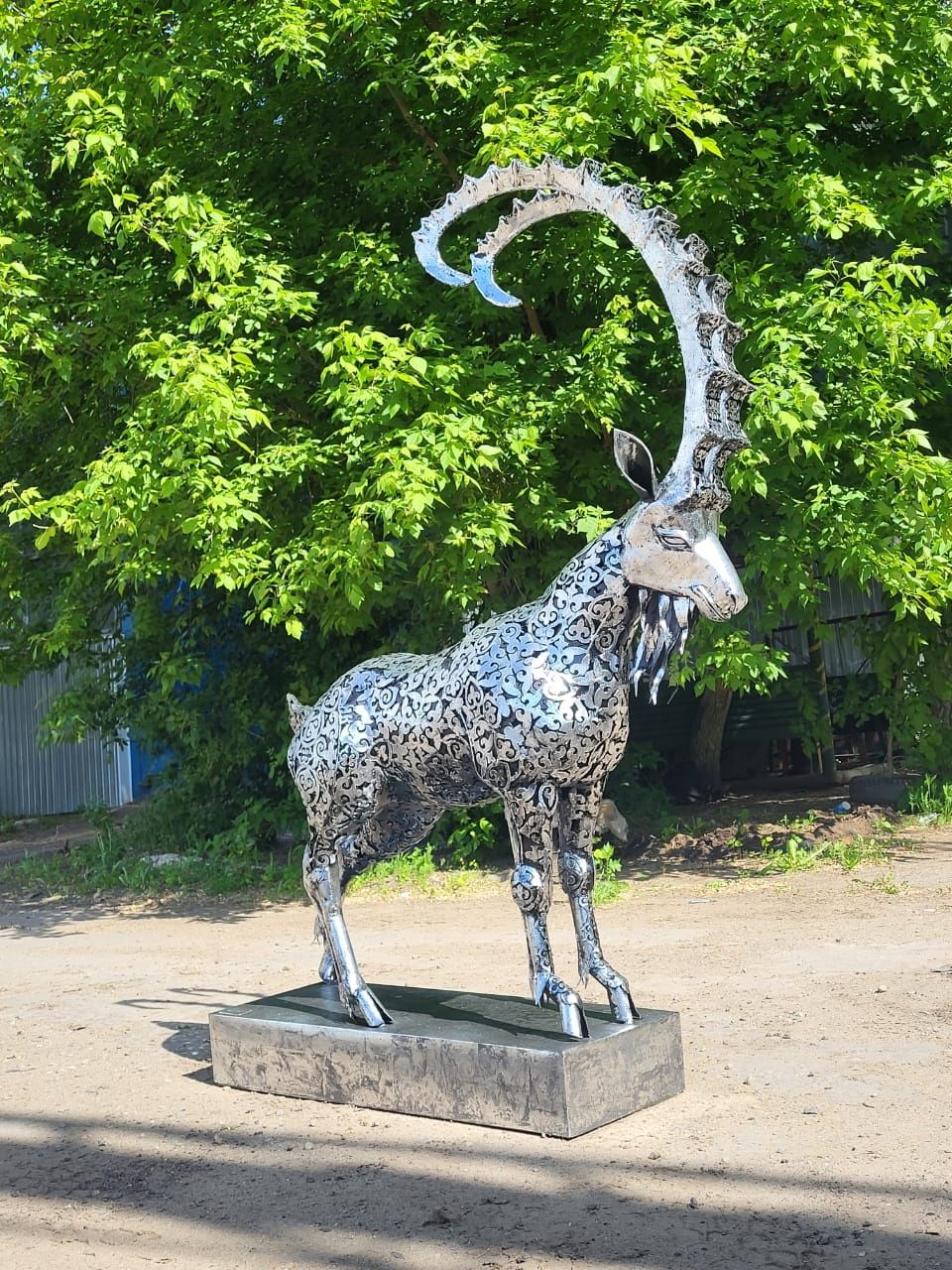 Скульптура металл