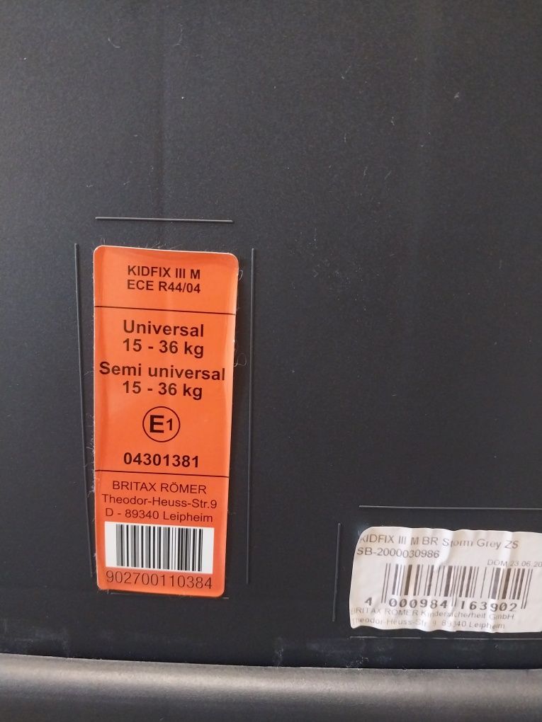 Автокресло britax romer kidfix lll M