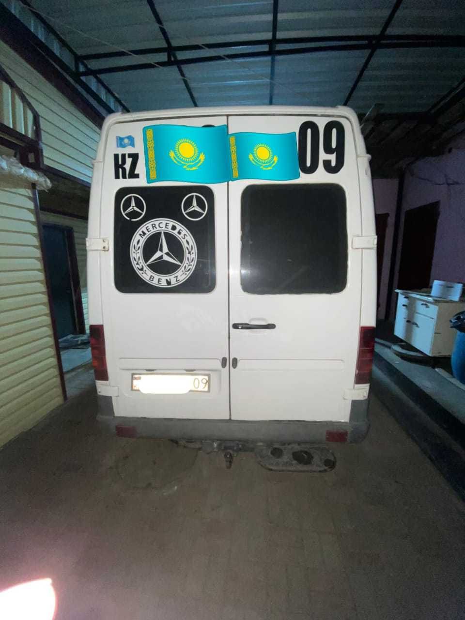 Продается Mercedes- Benz Sprinter 2003 года в отличном состоянии