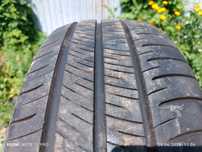 Продам комплект шин dunlop 215/65\16 в новом состоянии Япония