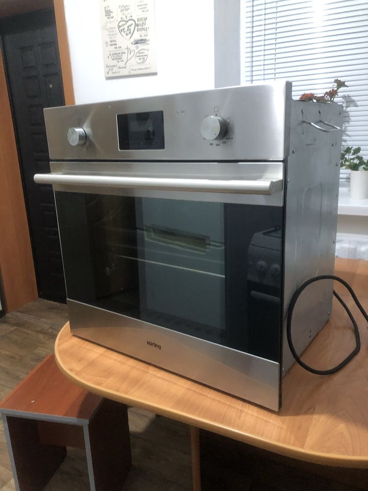 Продам Газовую Духовку