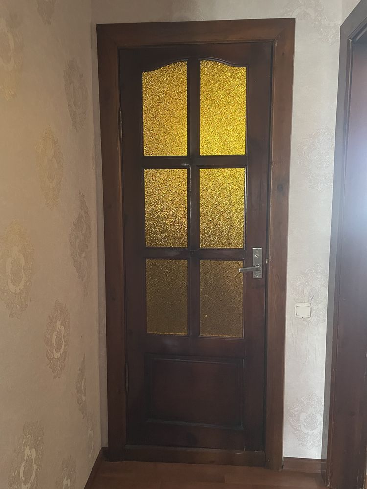 Продам межкомнатные двери