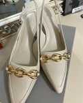 Charles & Keith оригинал
