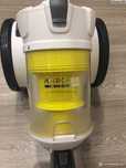 Продам Пылесос "karcher"