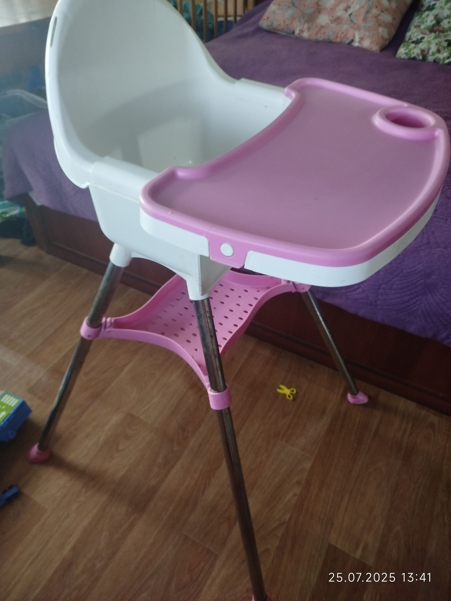 Продам кроватку .