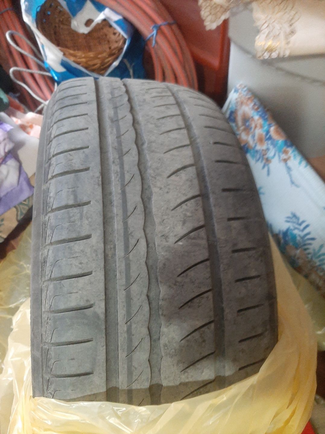 Продам автомобильные шины 205/55/16