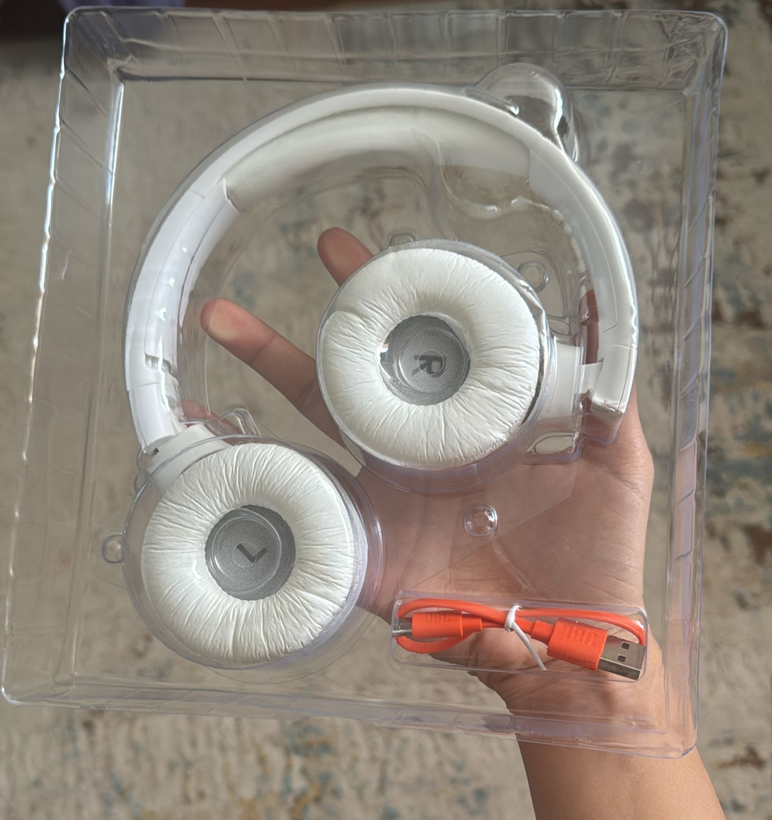 Наушники JBL белые