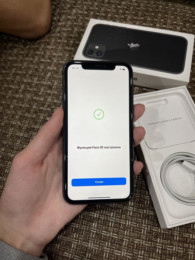 Продам Айфон 11 128gb