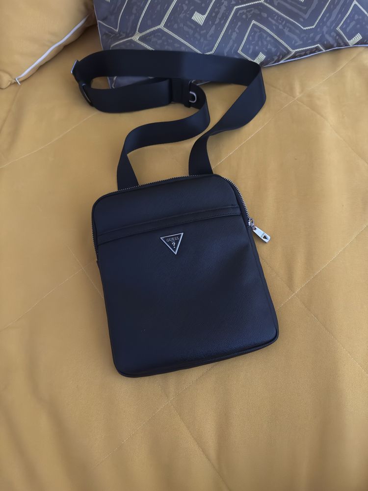 Барсетка guess оригинал