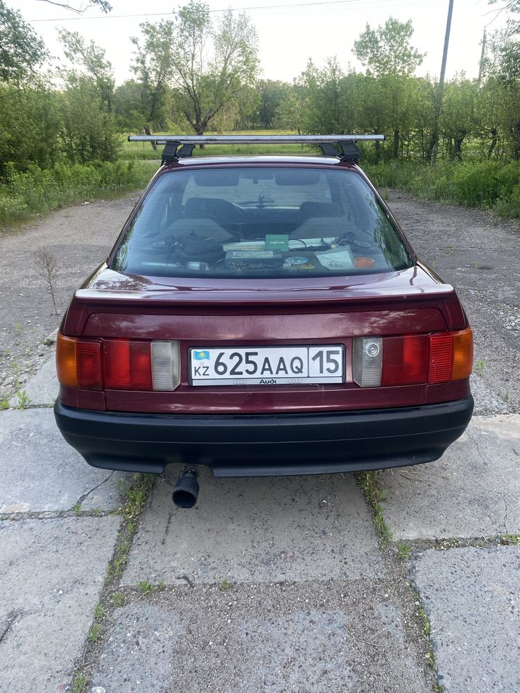 Продам ауди 80