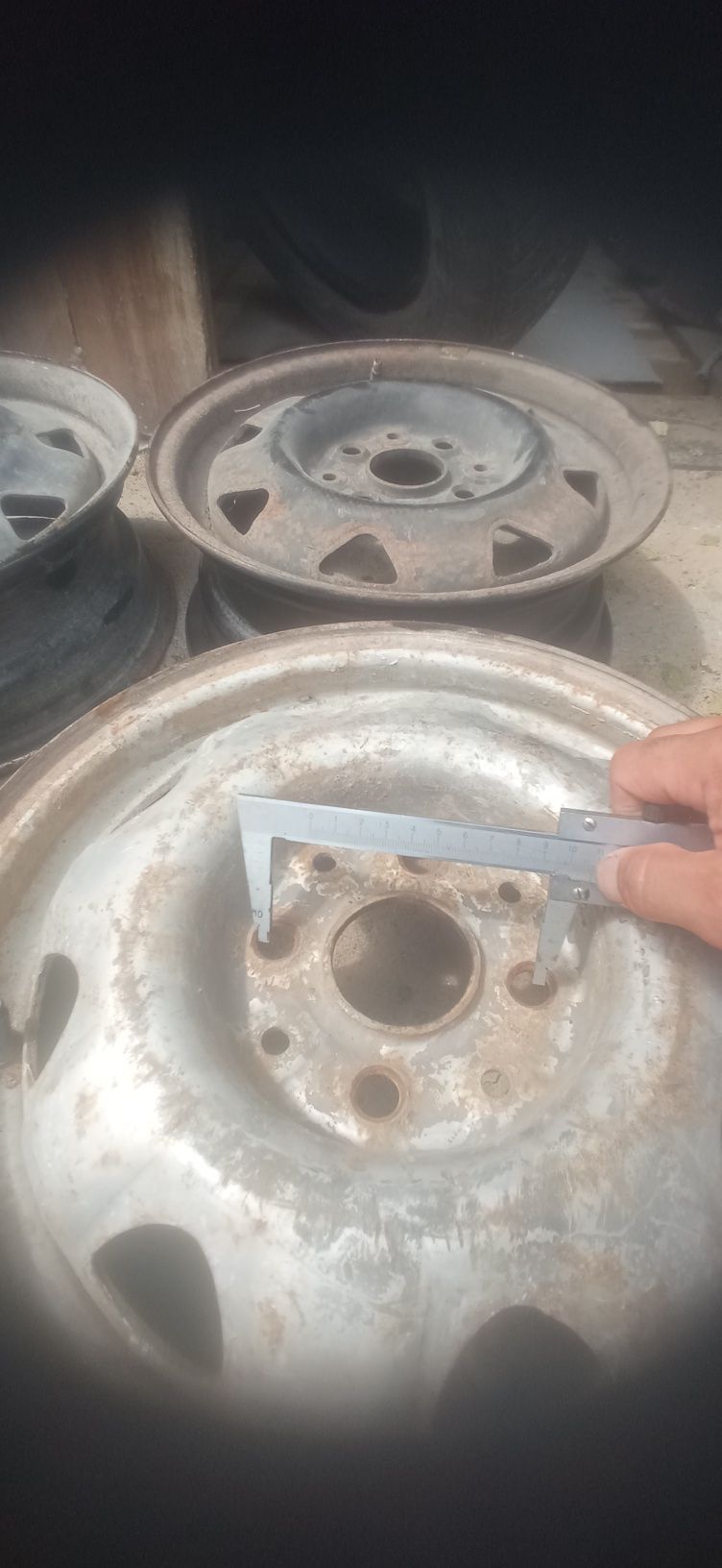 Продам Диски железные