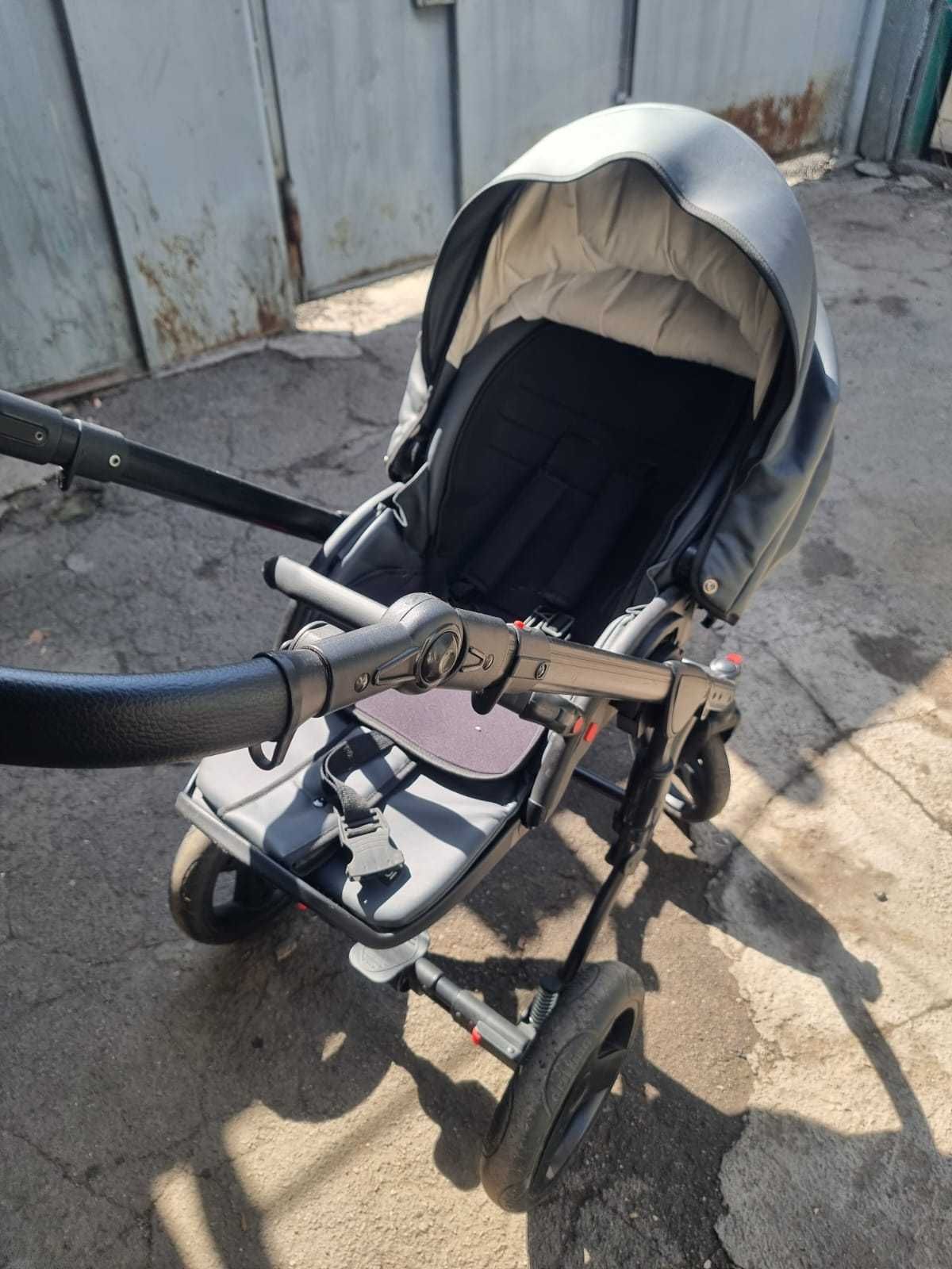 Коляска детская 3 в 1