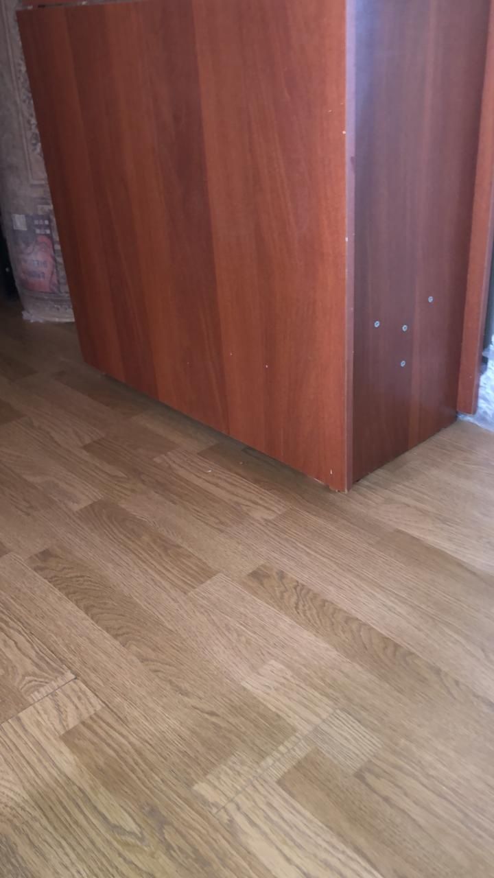 Продам стулья и столы