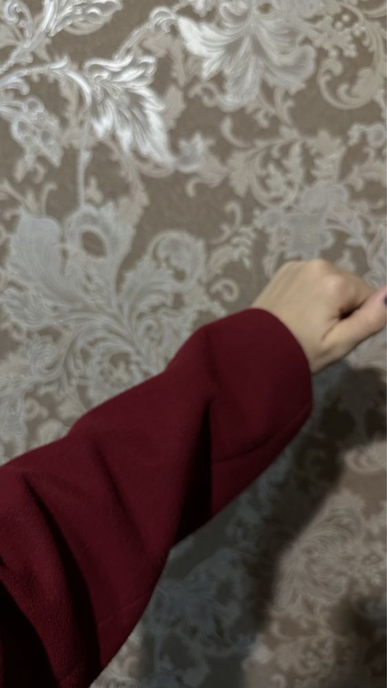 Пальто дешево отдам