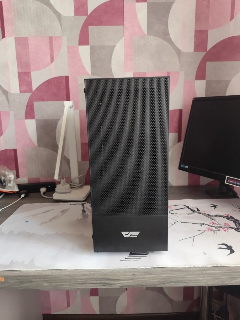 Продам игровой компьютер полный набор