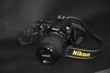 Продам зеркальный цифровой фотоаппарат