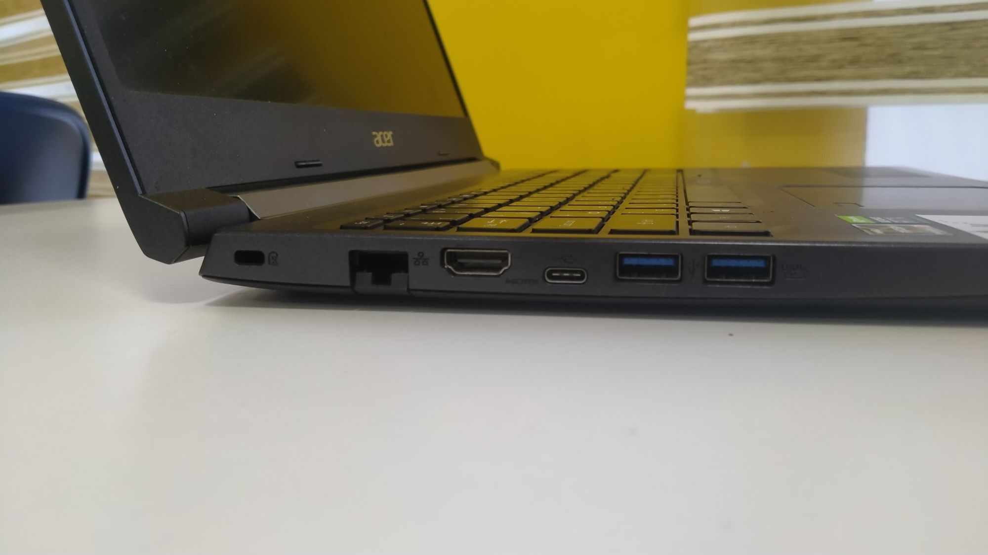 Ноутбук Acer Aspire A715-42G, RTX3050, AMD RYZEN 7 5700U