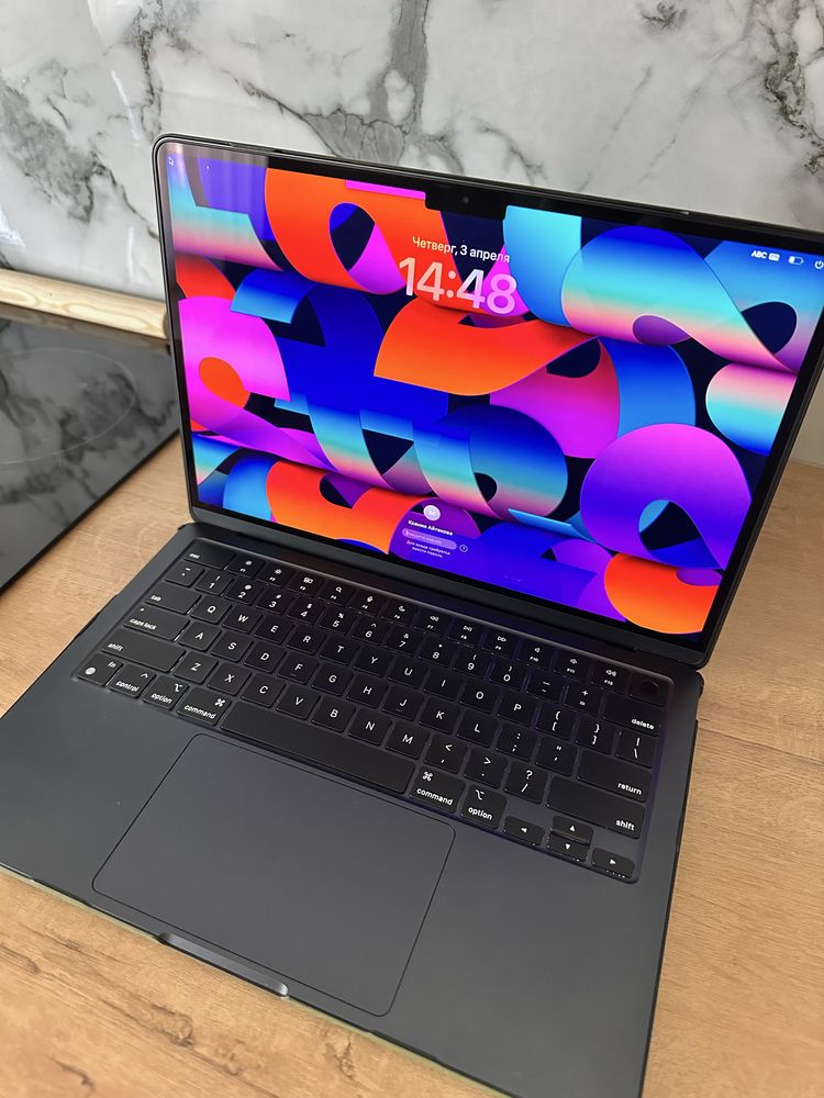 Macbook Air 13”6 M3 2024