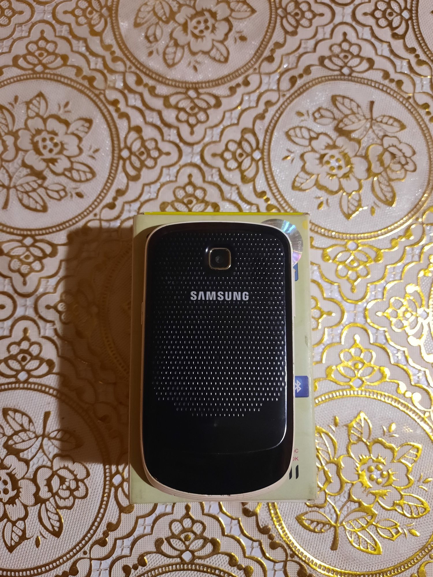 Продам Samsung GT-S3850