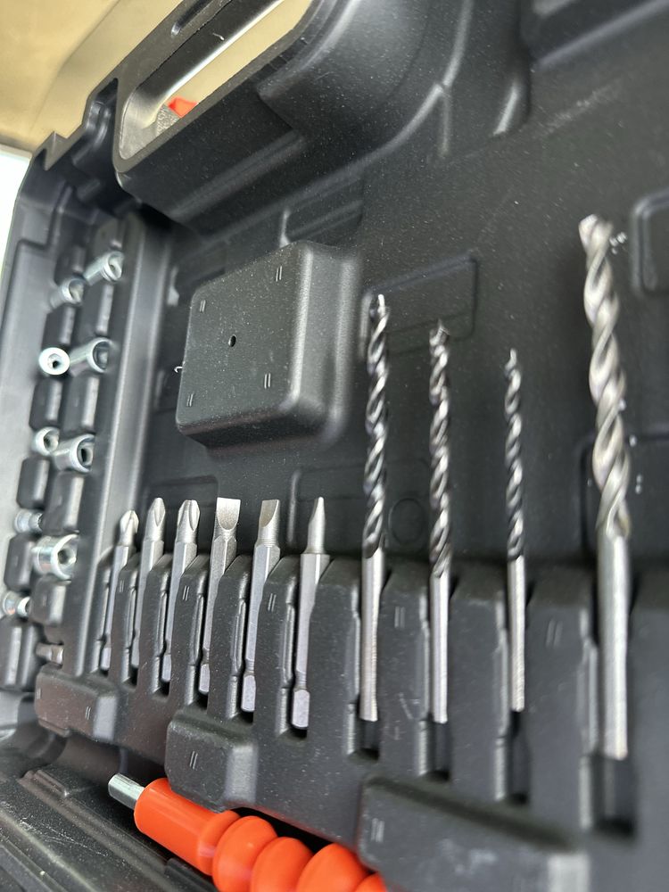 Шуруповерт Makita