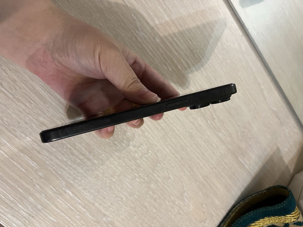 Iphone 15 pro max 256 gb 86% аккумулятор