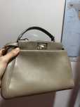 Продам оригинал сумку Fendi Peekaboo