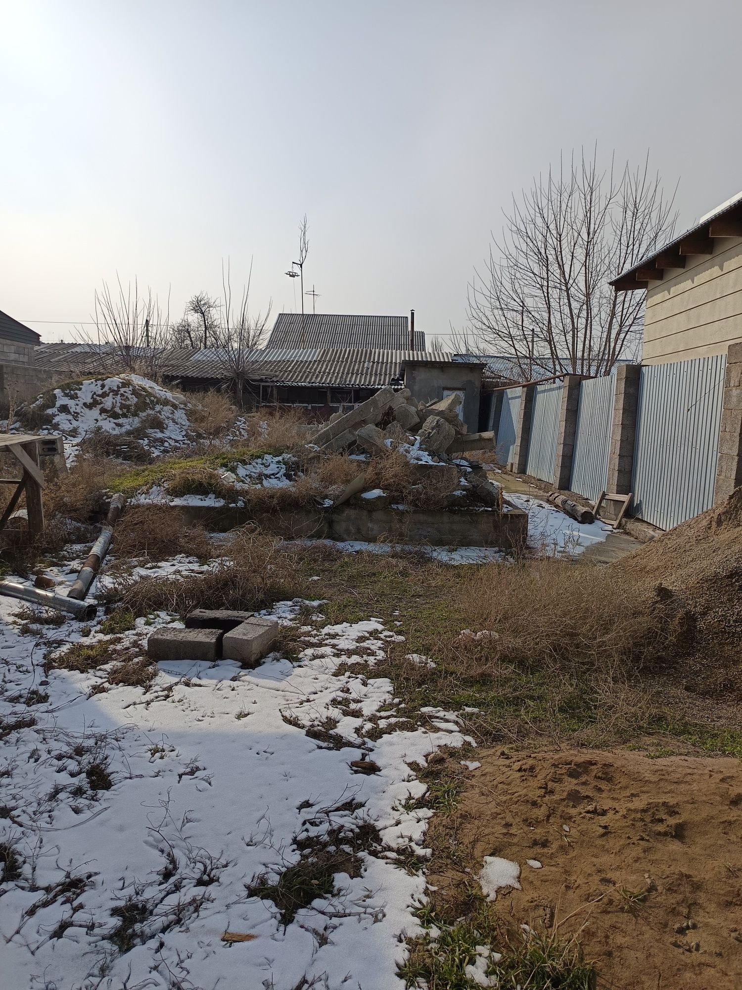 Участок в центре,все коммуникации