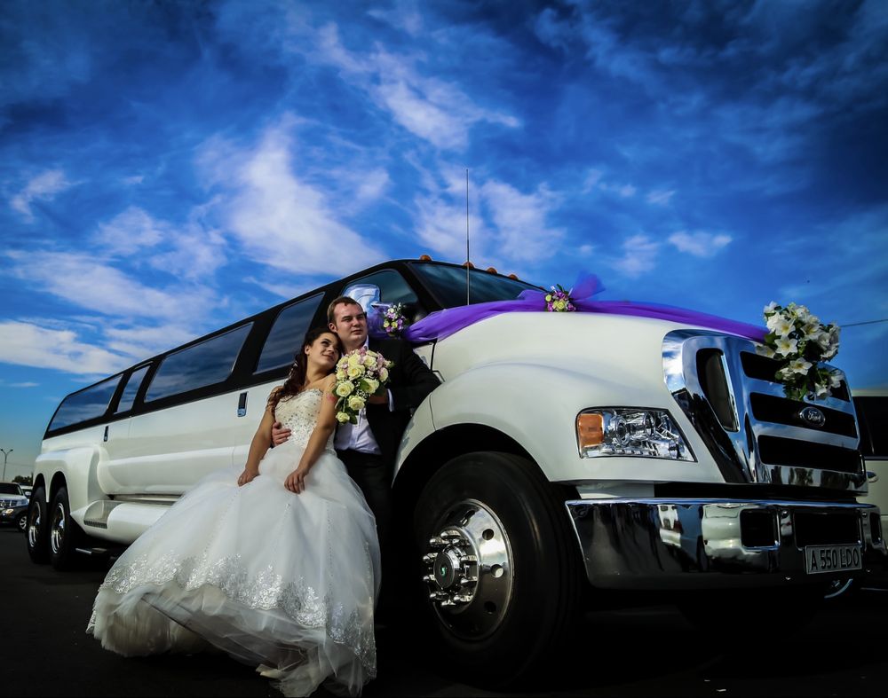 Лимузин Ford F650