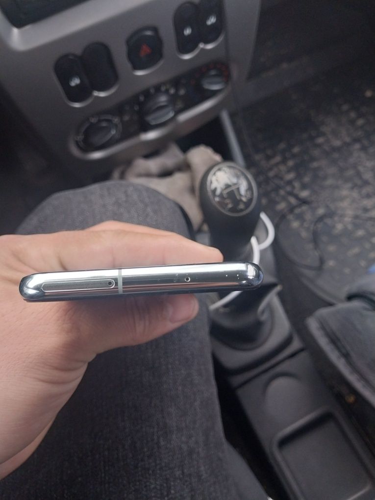 Samsung Galaxy S10 e
