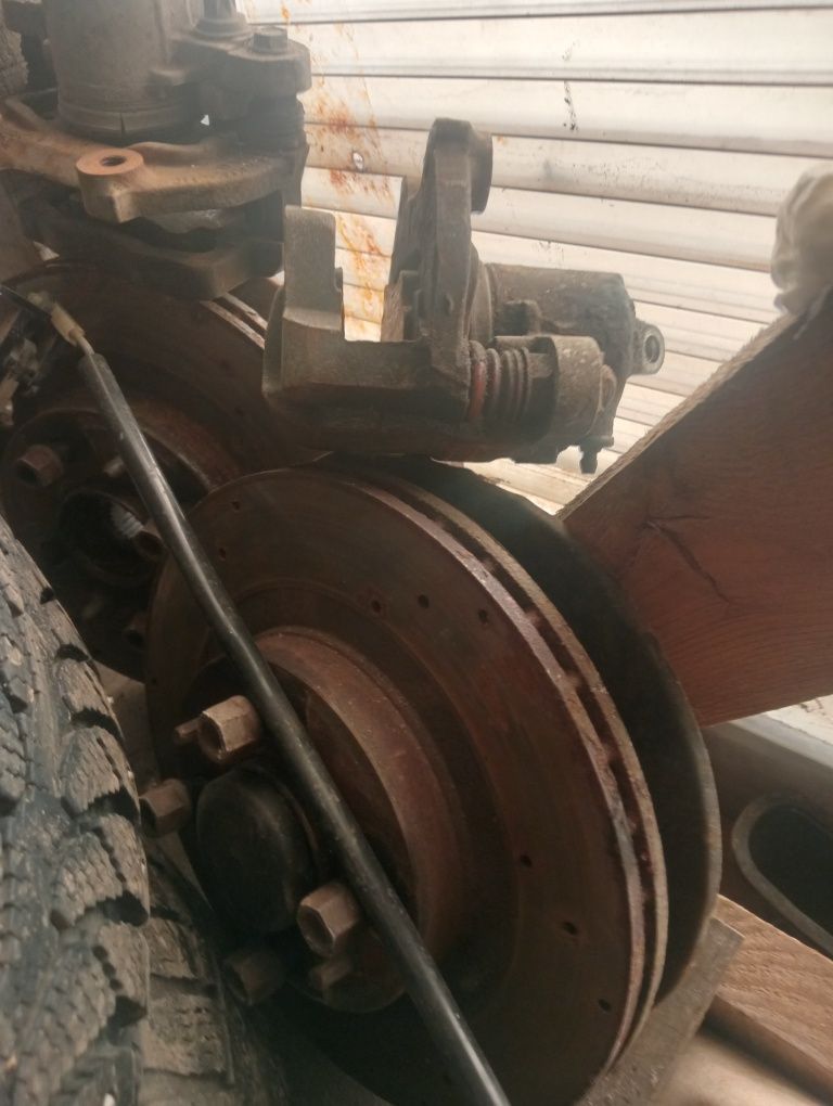 Запчасти на Приору