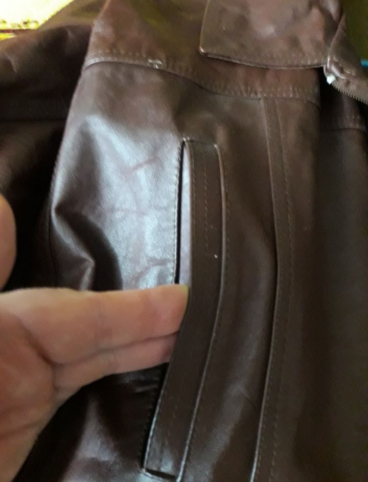Продам куртка кожаная мужская (52р), подарки, для дома.