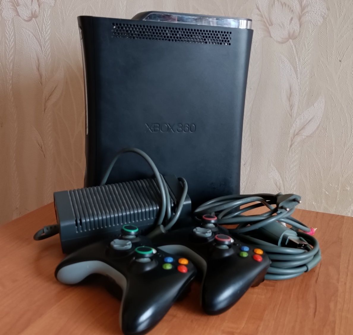 Консоль Xbox 360 прошитая
