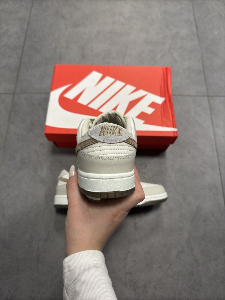 Nike Dunk Low Phantom Metallic Gold