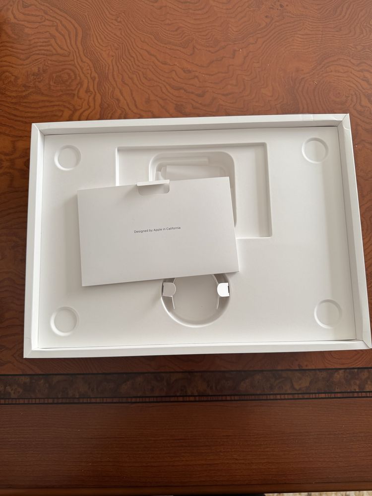 MacBook Air M2 (2022) |SSD 512 ГБ | RAM 8 ГБ