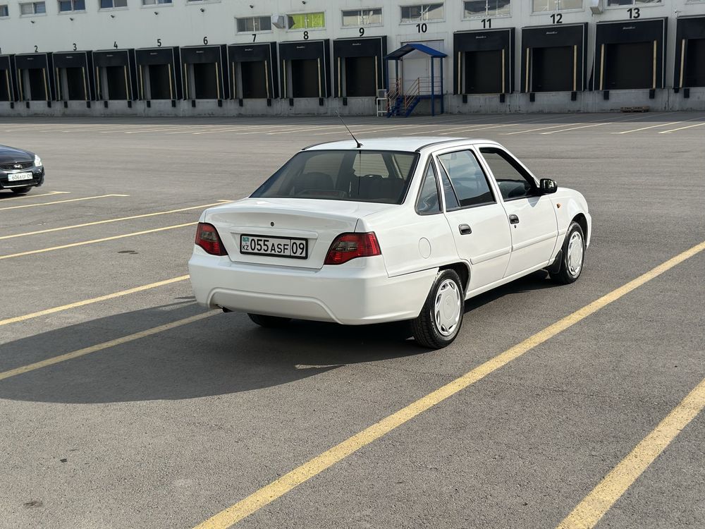 Продаю Daewoo Nexia 2
