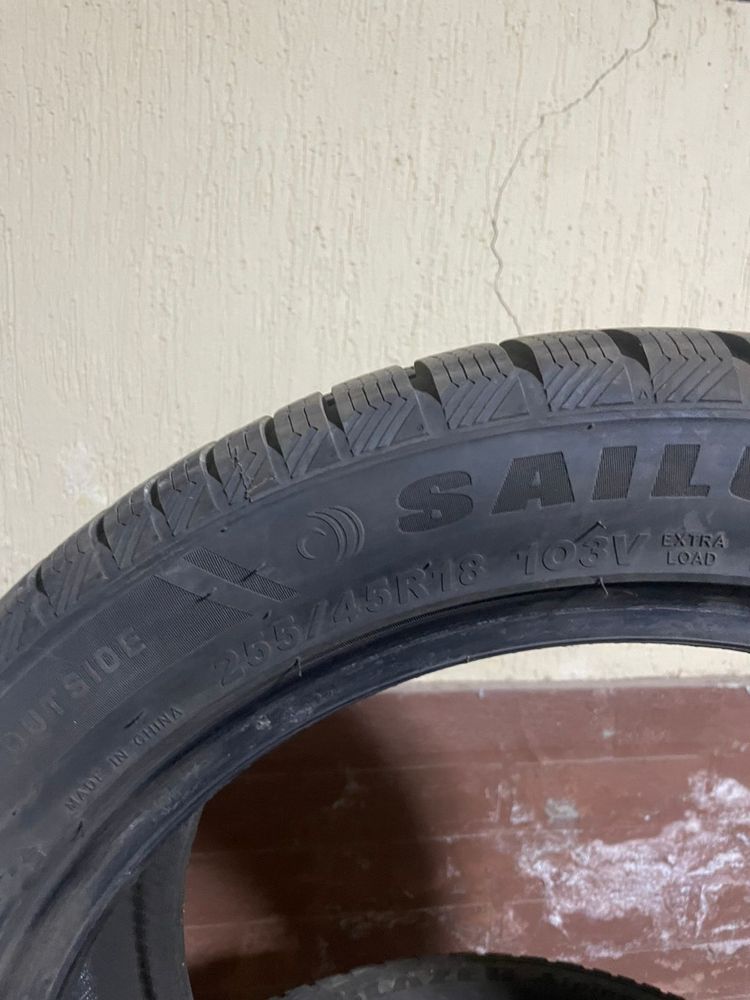 Зимние шины 255/45/R18