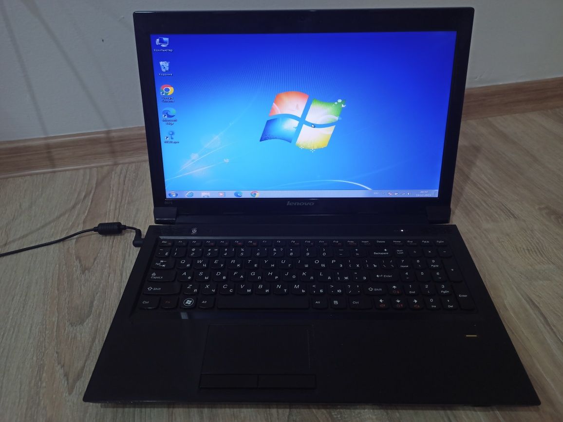 Ноутбук Lenovo B575