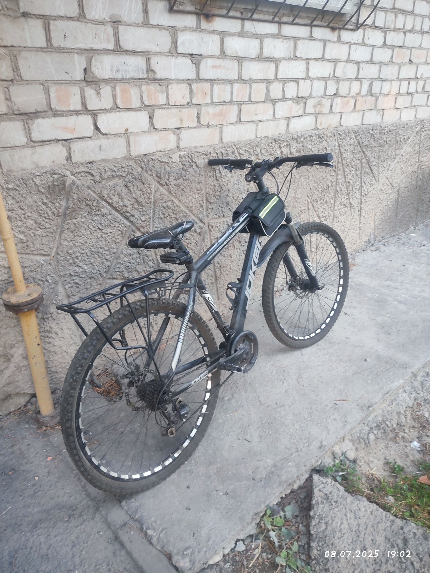 Продам велик  без торга