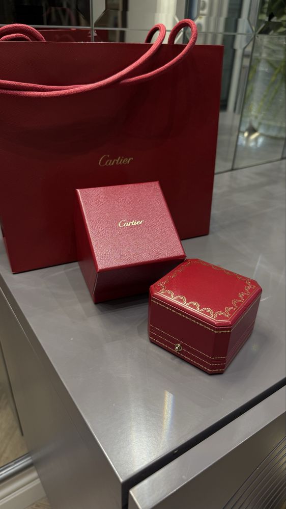 Cartier кольцо platina с бриллиантом  original