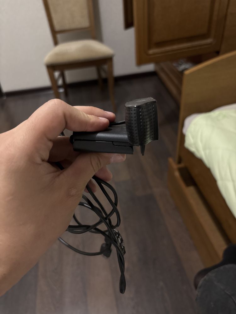 камера Logitech, почти новая