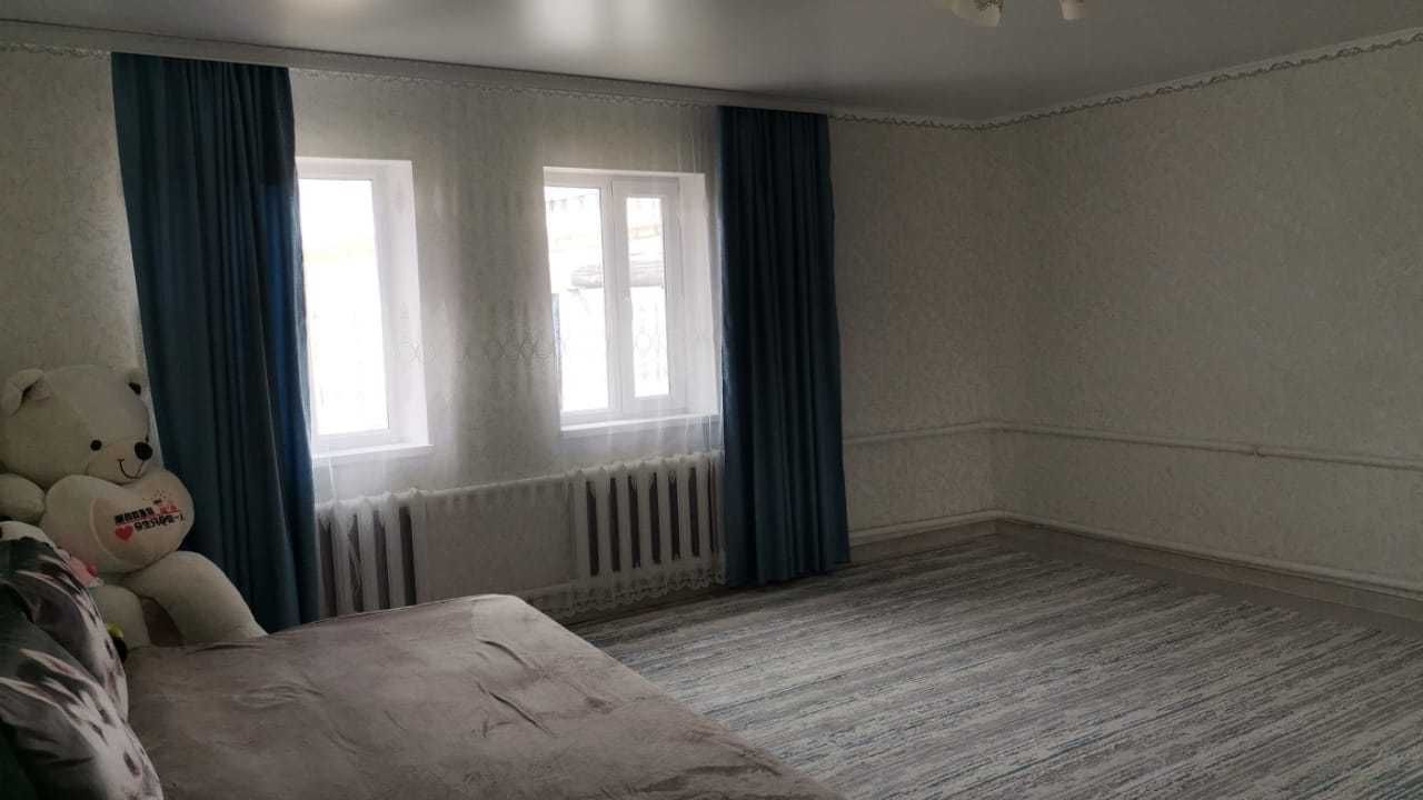 Үй сатылады. Шалқар. Жубанов 10.