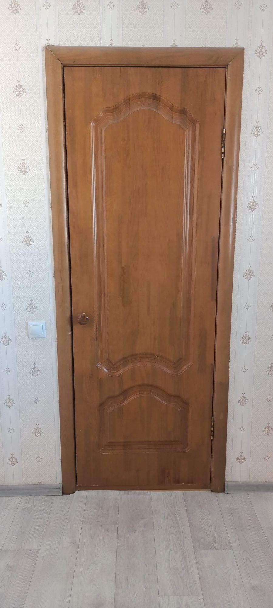 Срочно продам межкомнатные двери!