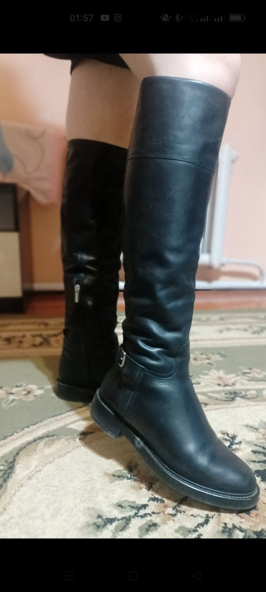 Продам зимние сапоги