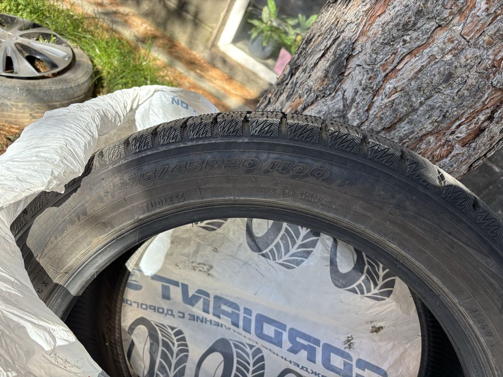 Резина nitto 275/45/20